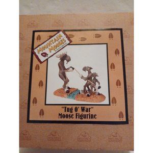 2006 Mountain Mooses By Phyllis Driscoll "Tug O' War" - New In the Box